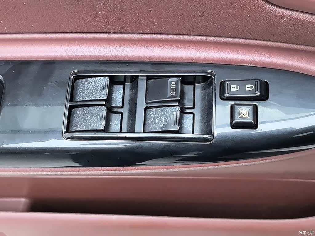 BYD F3, 2015 9