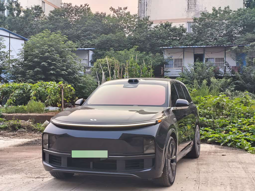 Li Auto L9