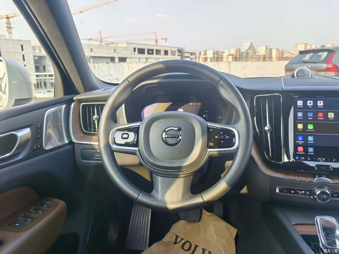 Volvo XC60, 2024 12