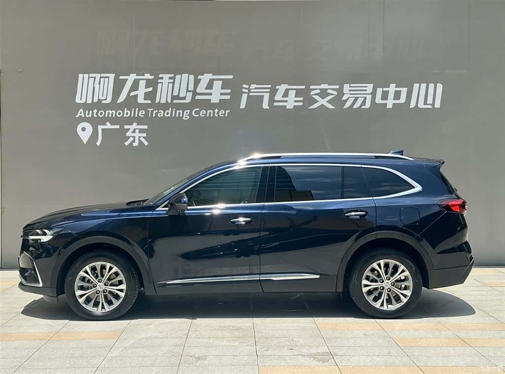 Buick Envision Plus, 2022 3