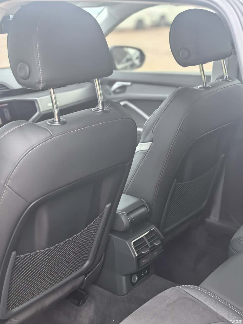 Audi Q3, 2022 14