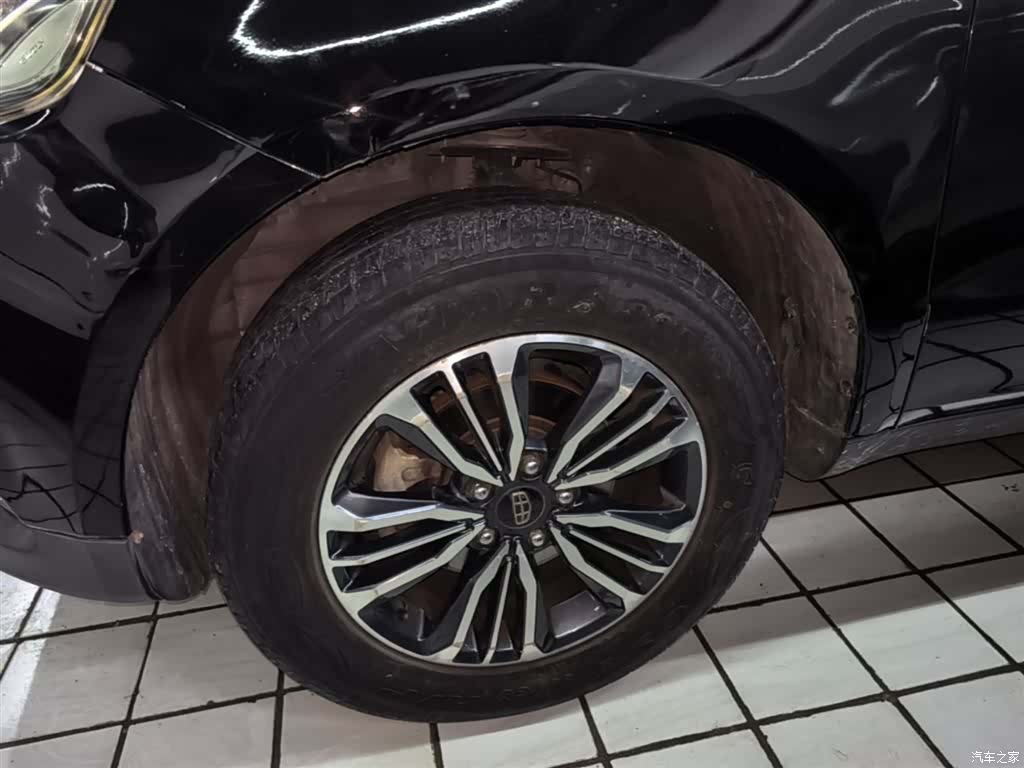 Geely X6, 2017 23