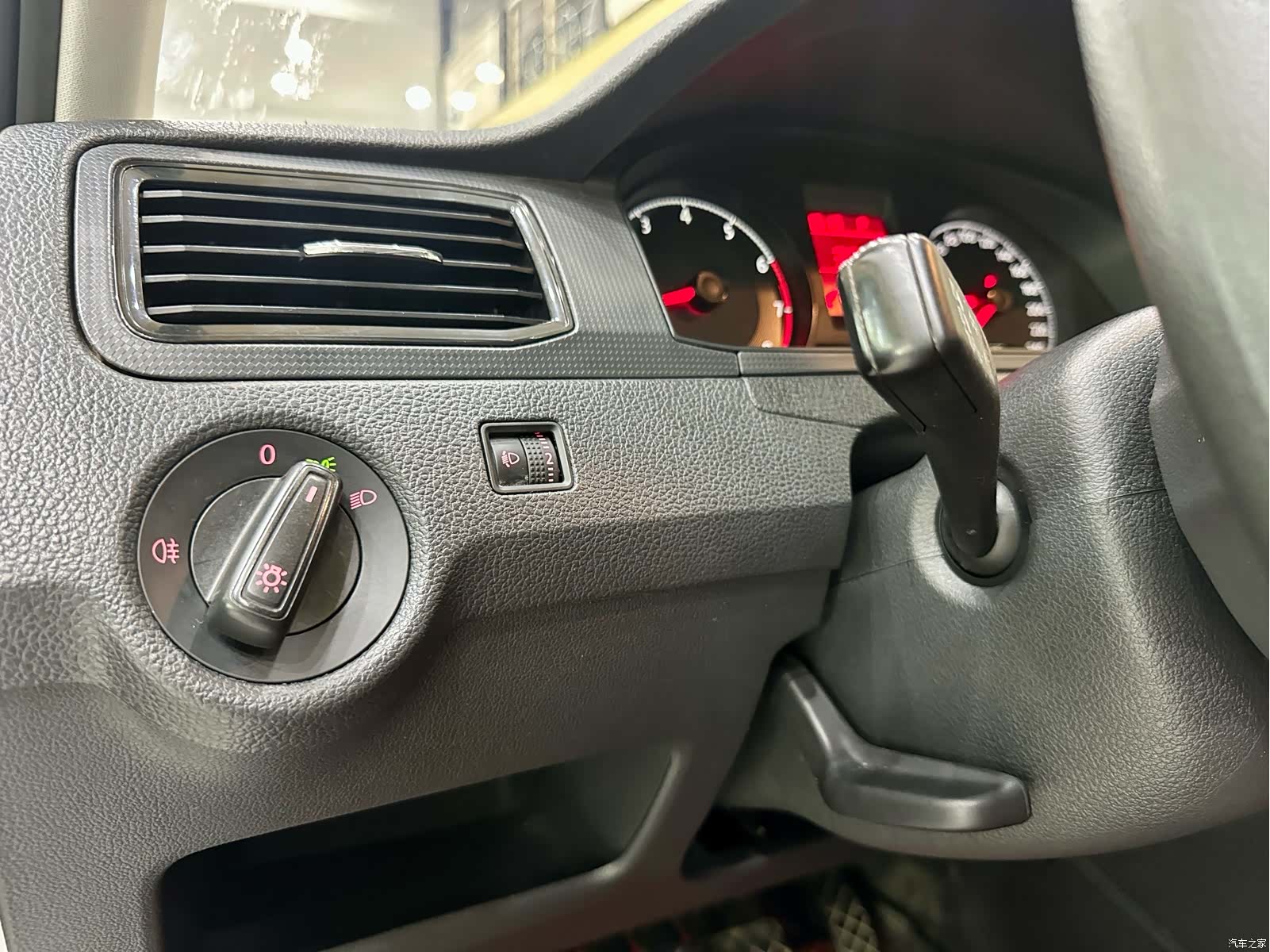 Volkswagen Santana, 2018 17