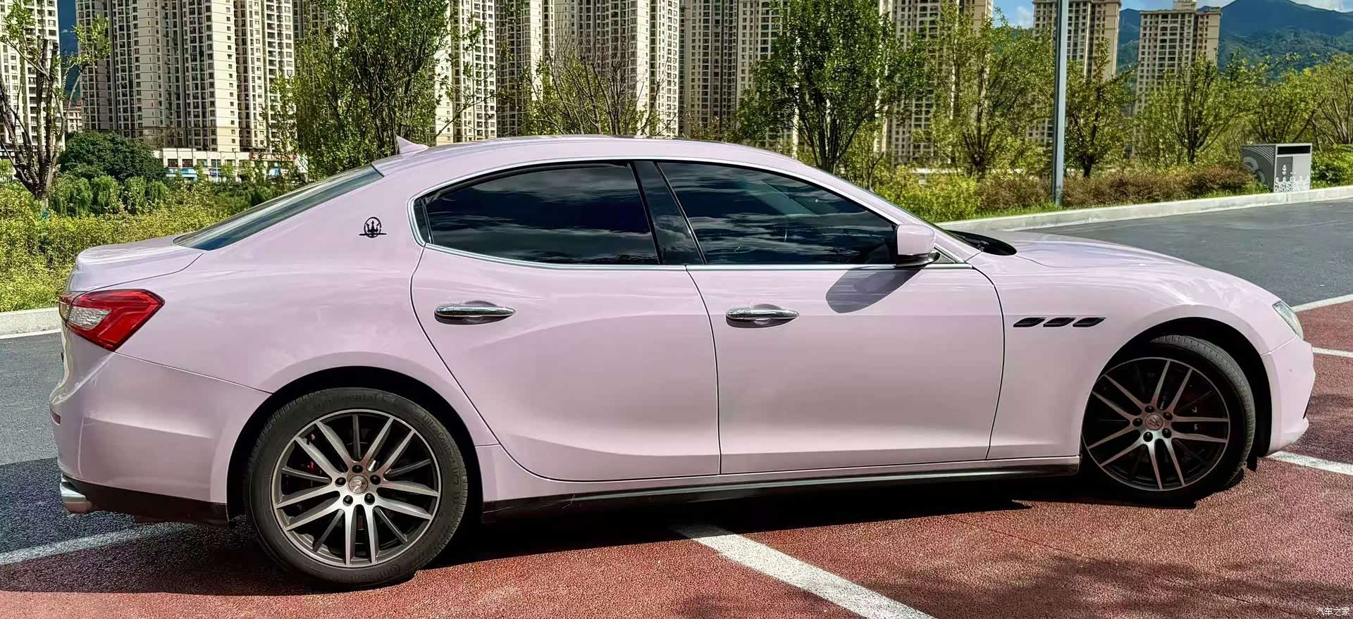 Maserati Ghibli, 2015 8