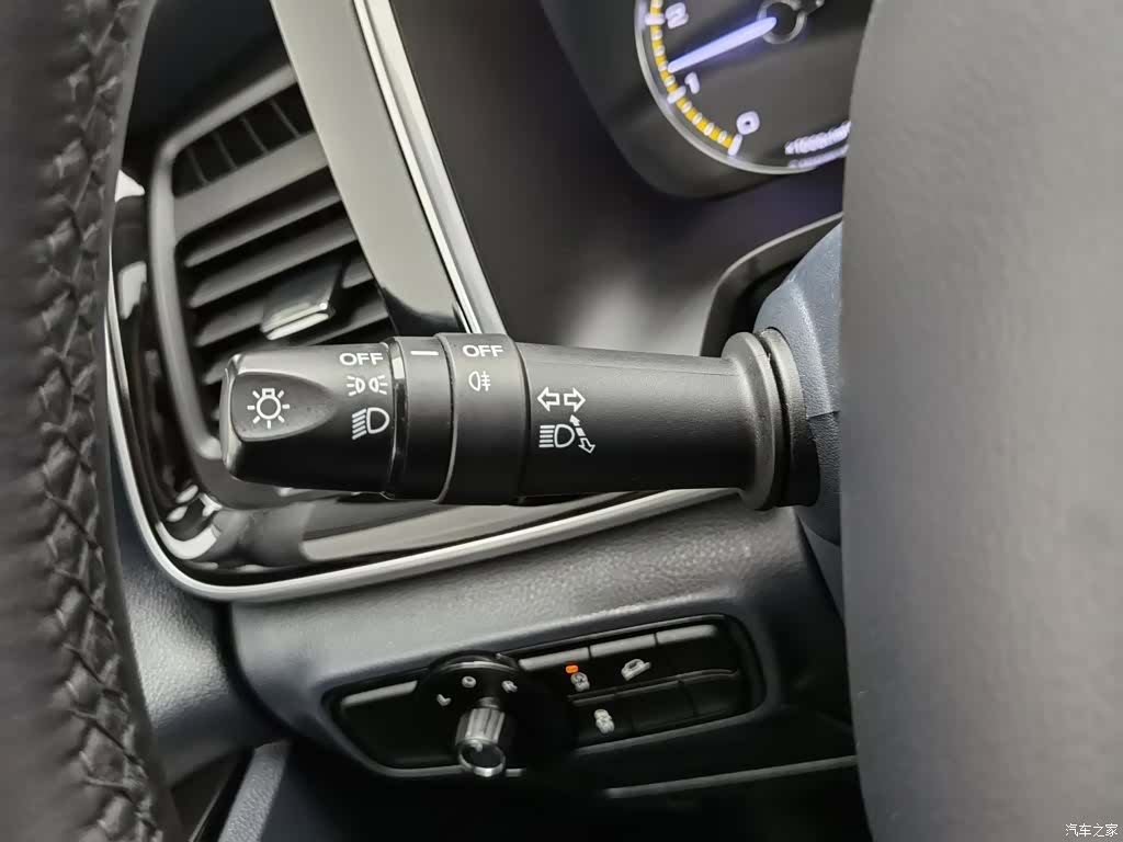 Trumpchi M8, 2021 21
