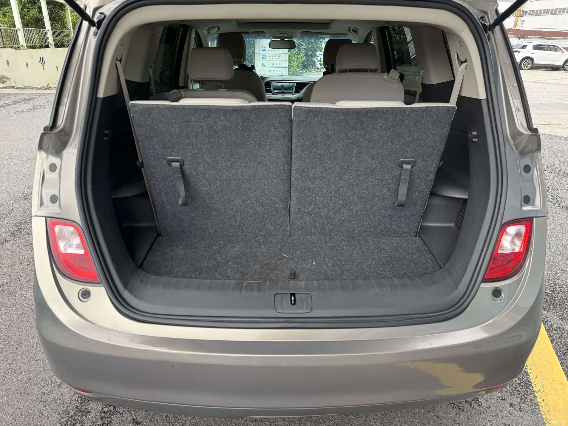 Buick GL6, 2019 26