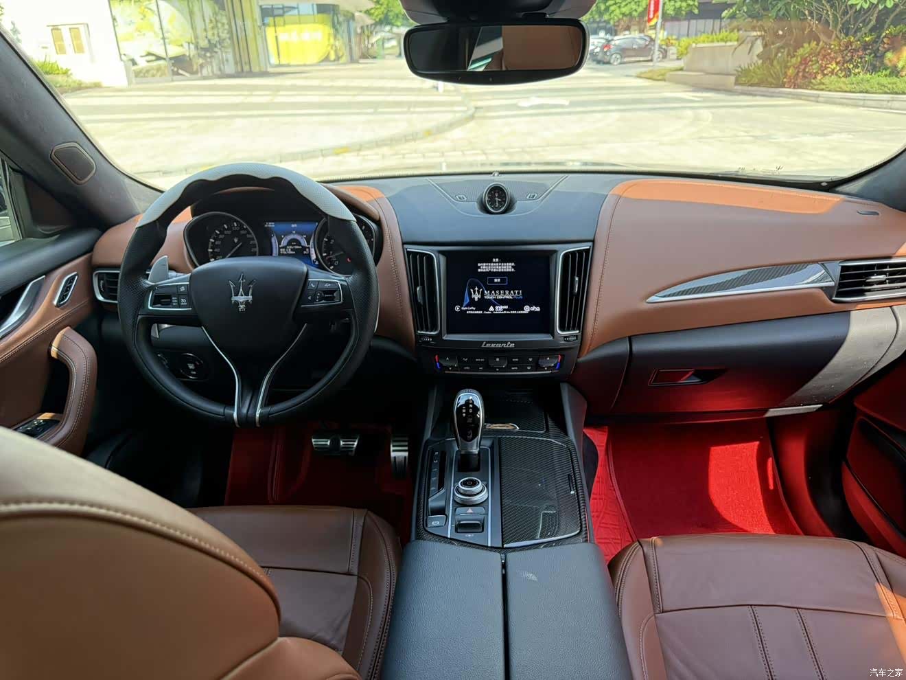 Maserati Levante, 2017 9