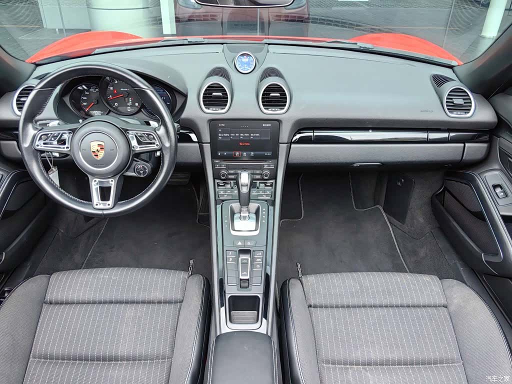Porsche Boxster, 2022 10