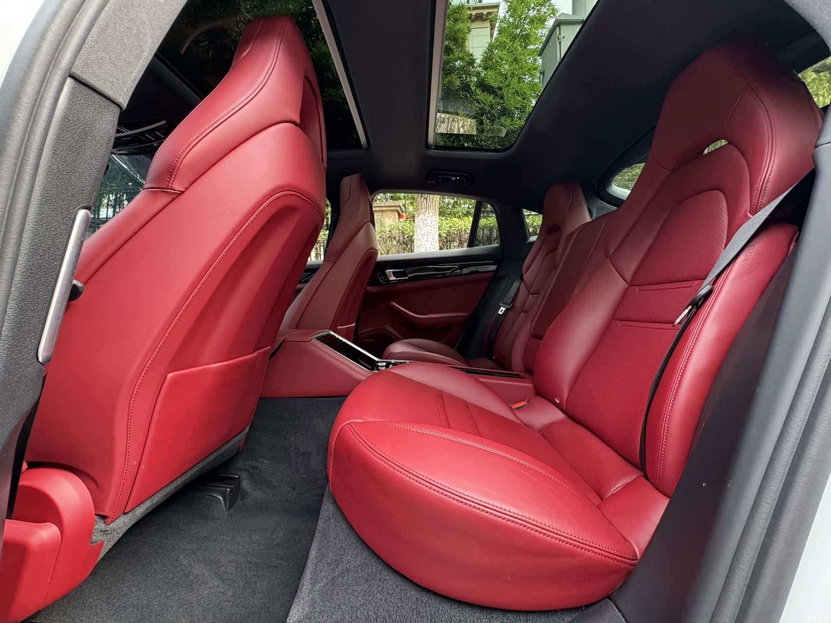 Porsche Panamera, 2018 10