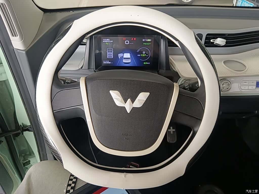 Wuling MINIEV, 2023 11
