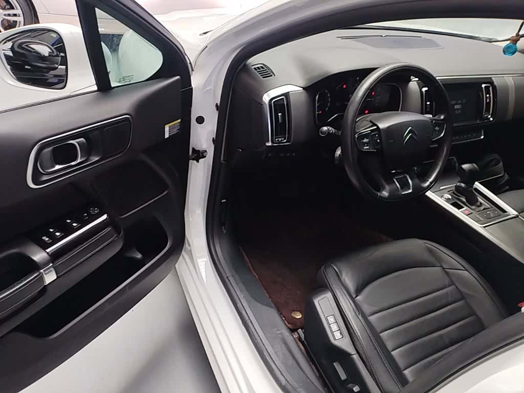 Citroen C6, 2019 16