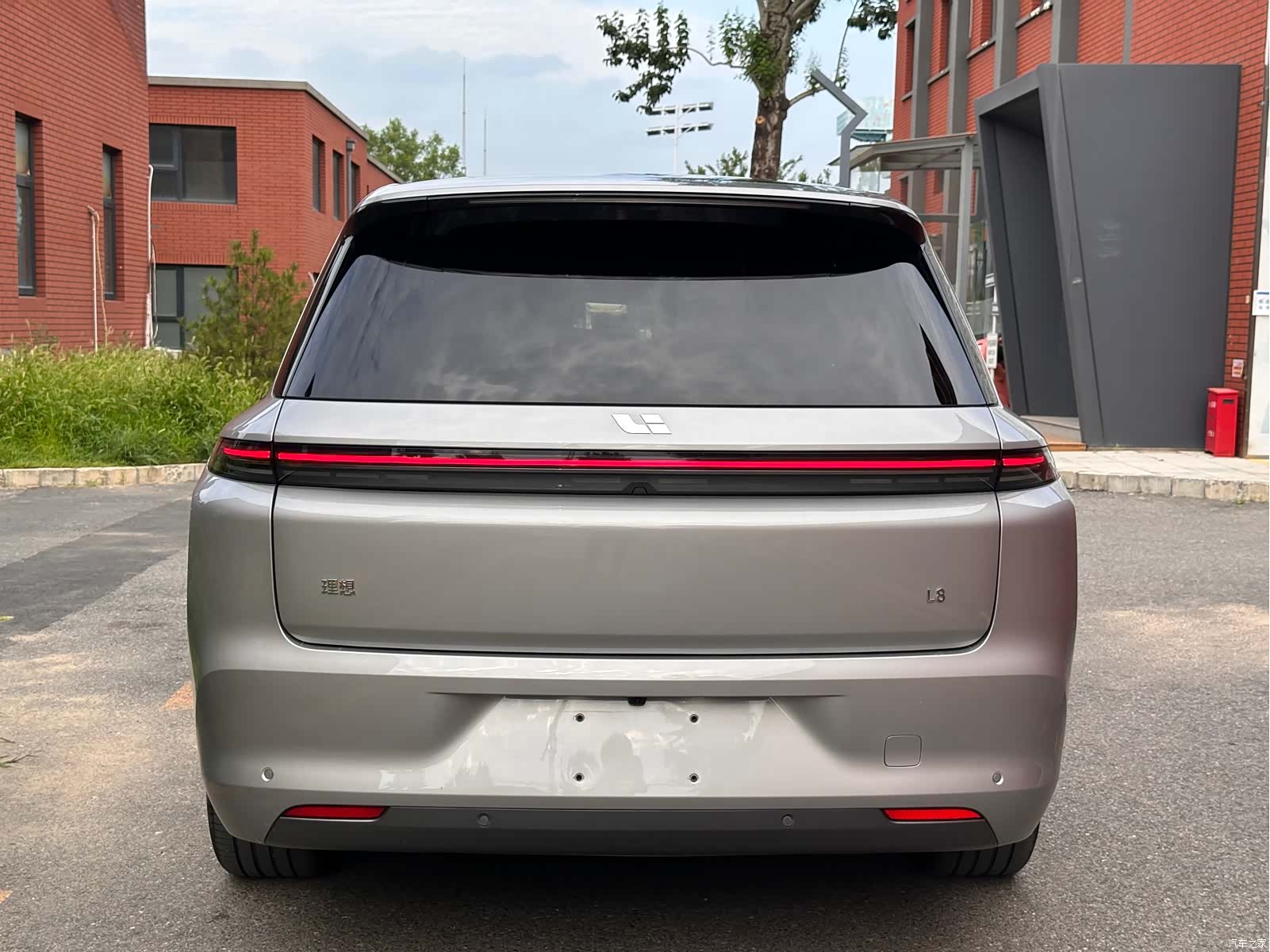 Li Auto L8, 2024 21
