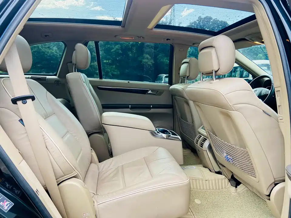 Mercedes-Benz R-class