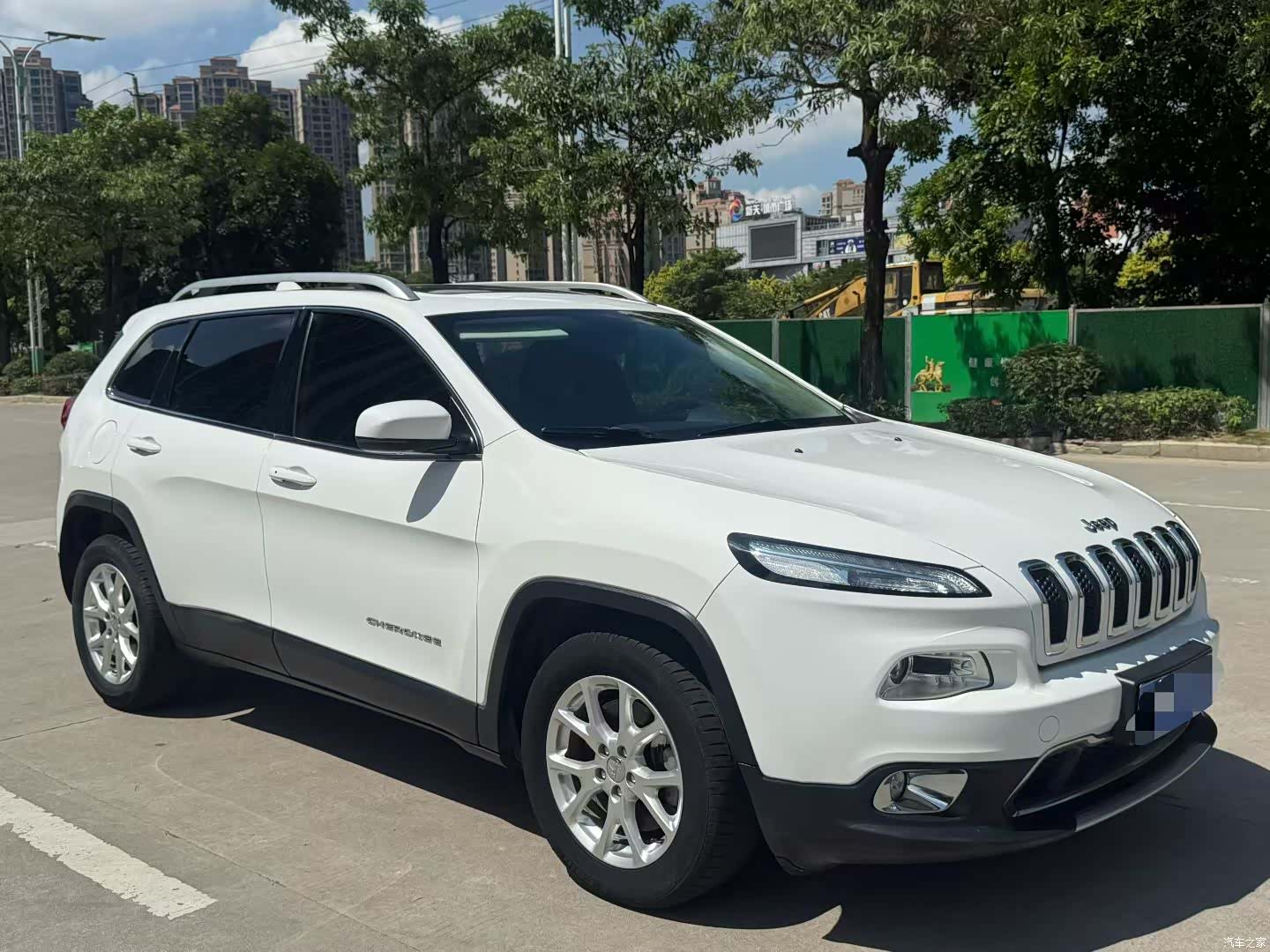 Jeep Cherokee, 2018 3