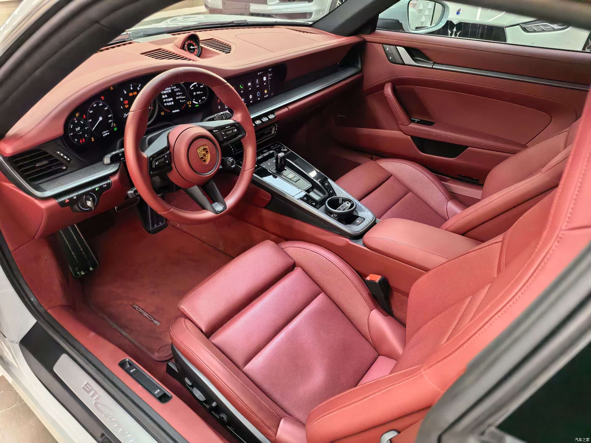 Porsche 911, 2023 9