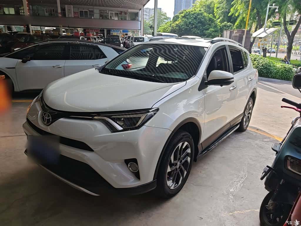 Toyota RAV4, 2016 2