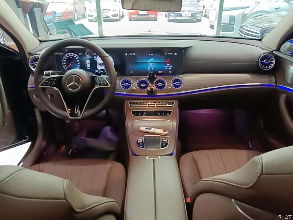 Mercedes-Benz E-Class, 2021 10