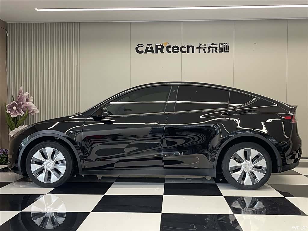 Tesla Model Y, 2022 8