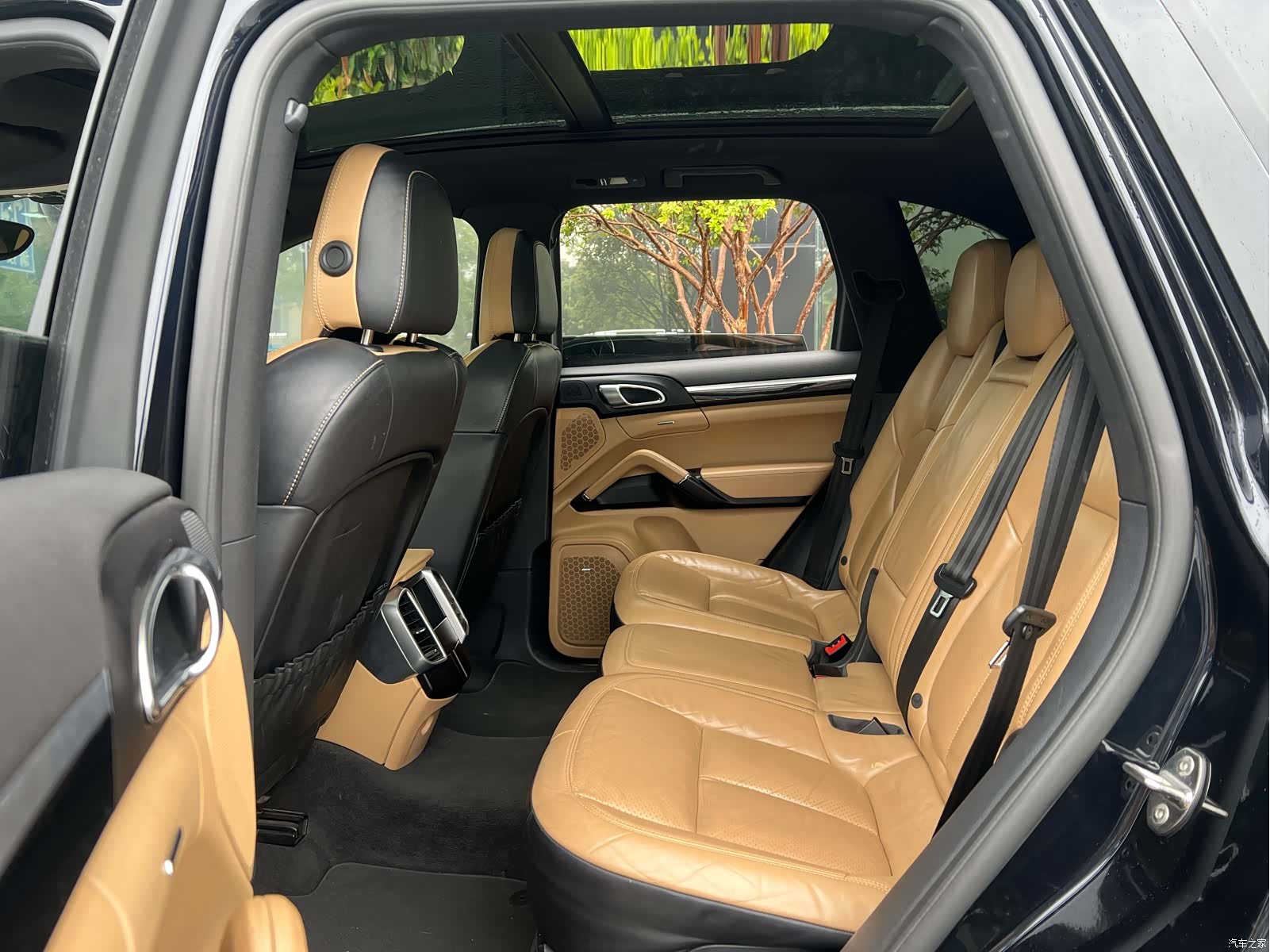 Porsche Cayenne, 2016 3