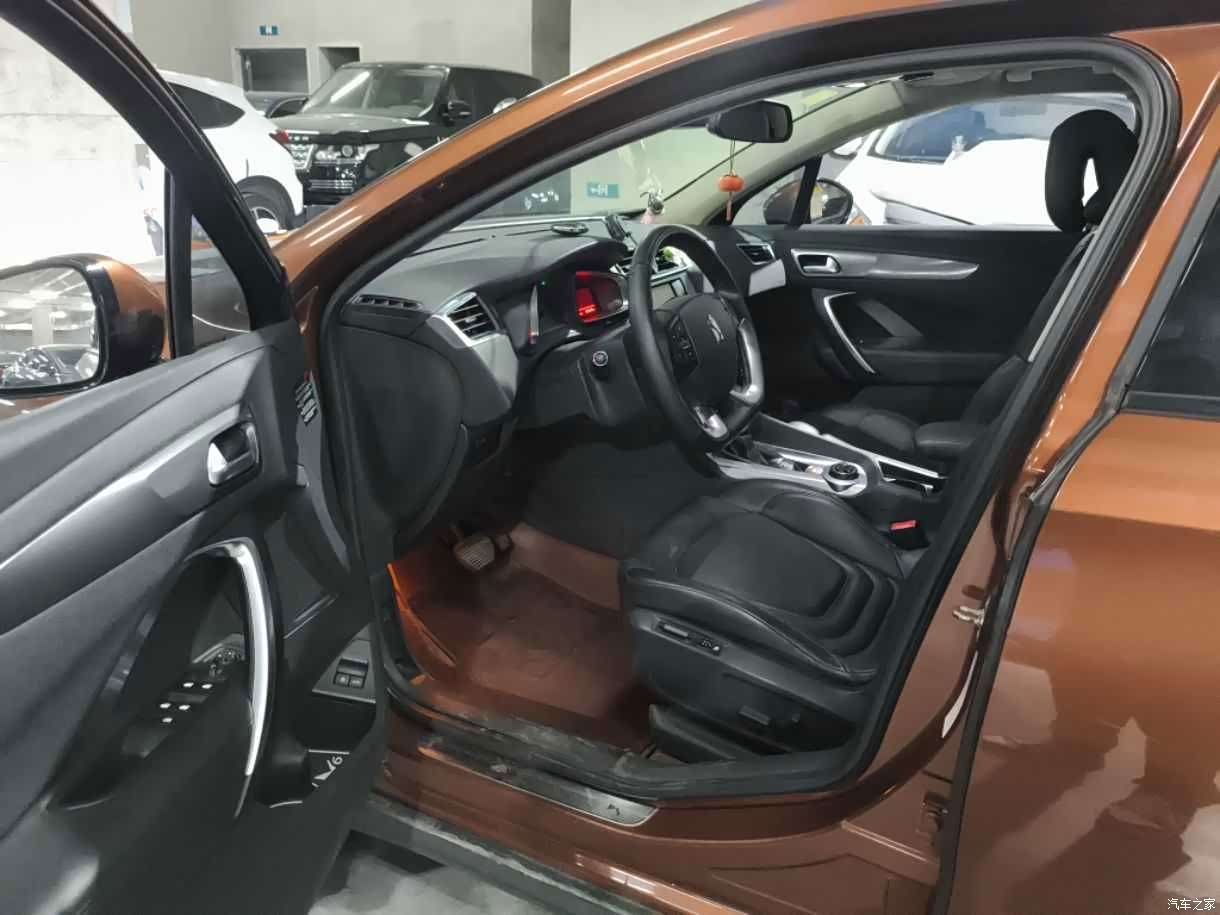 DS THP160, 2015 8