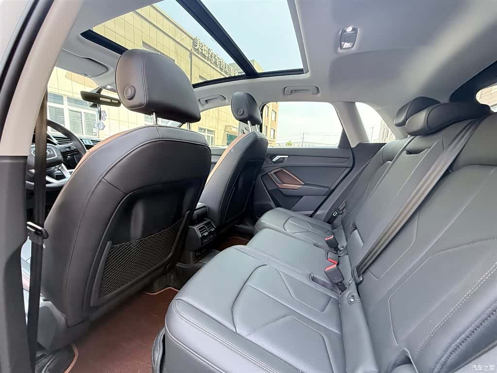 Audi Q3, 2023 9