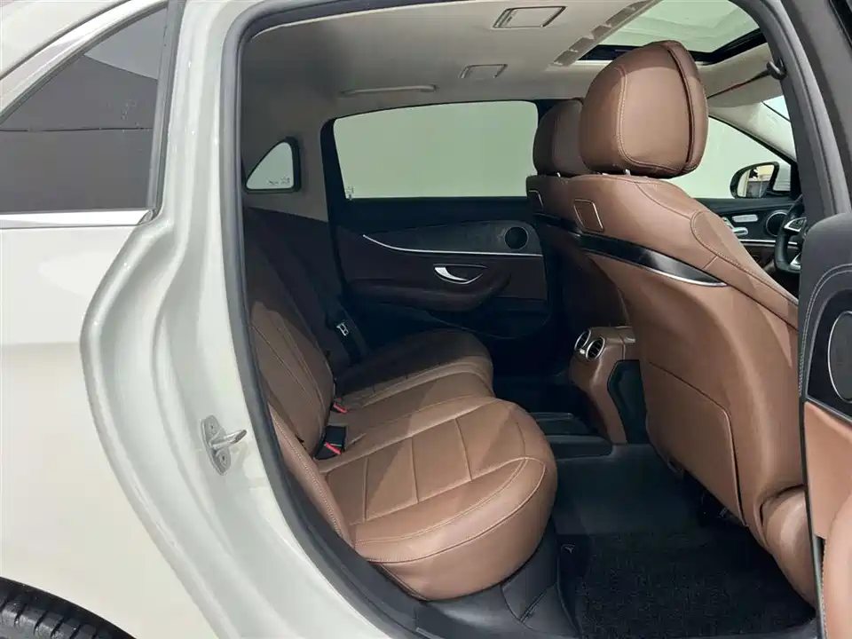 Mercedes-Benz E-class Mercedes-Benz E-class
