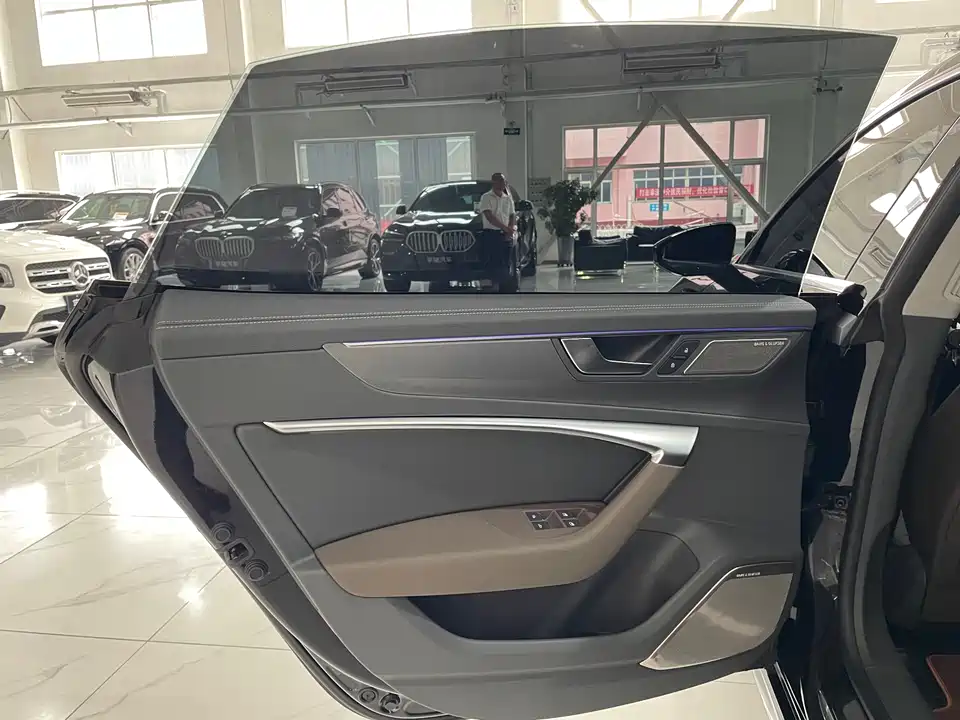 Audi A7L Audi A7L