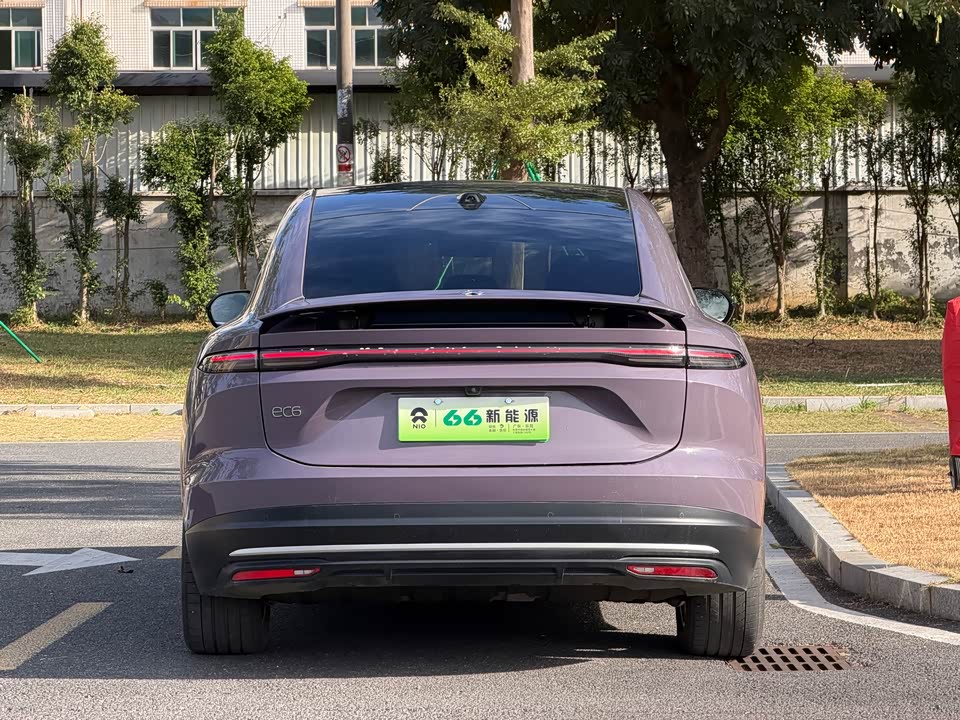 NIO EC6