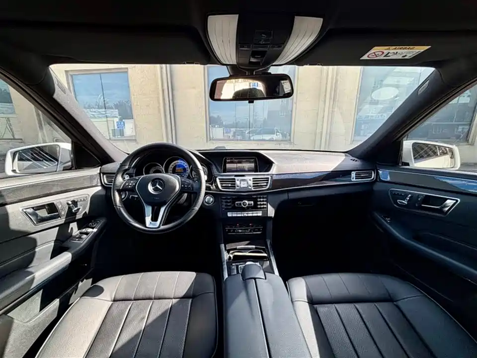 Mercedes-Benz E-class Mercedes-Benz E-class