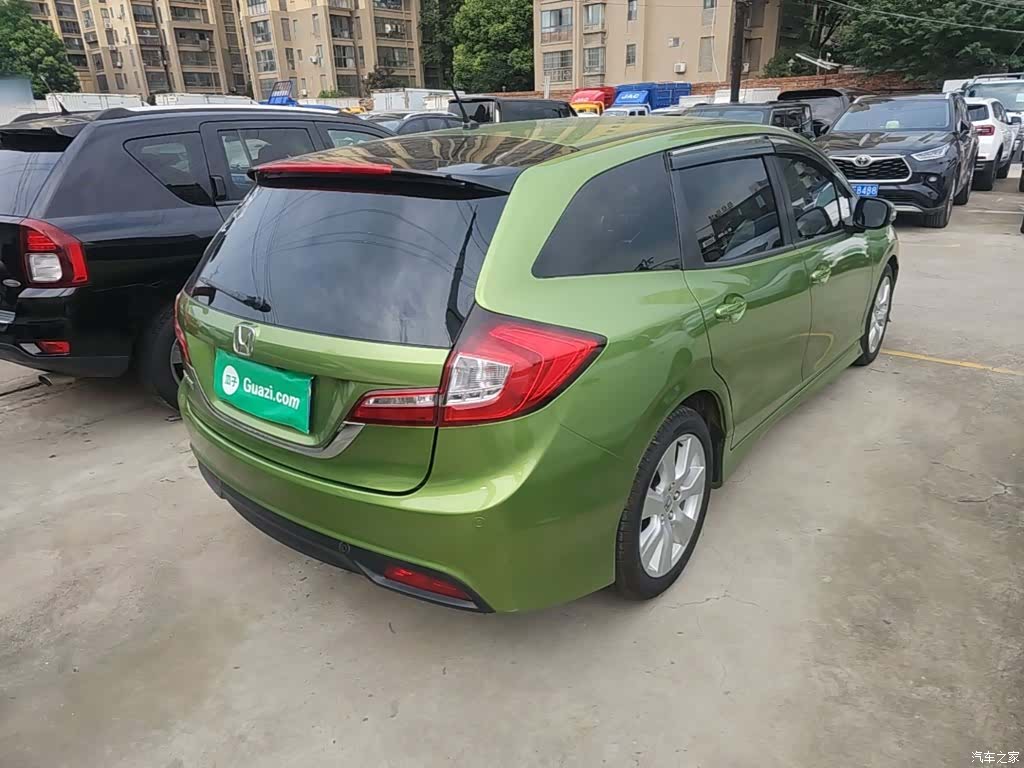 Honda Jade, 2014 7
