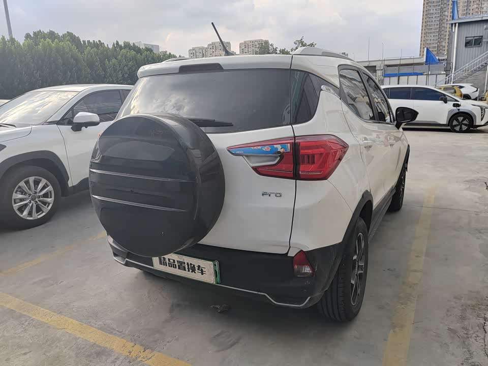 BYD Yuan Pro BYD Yuan Pro