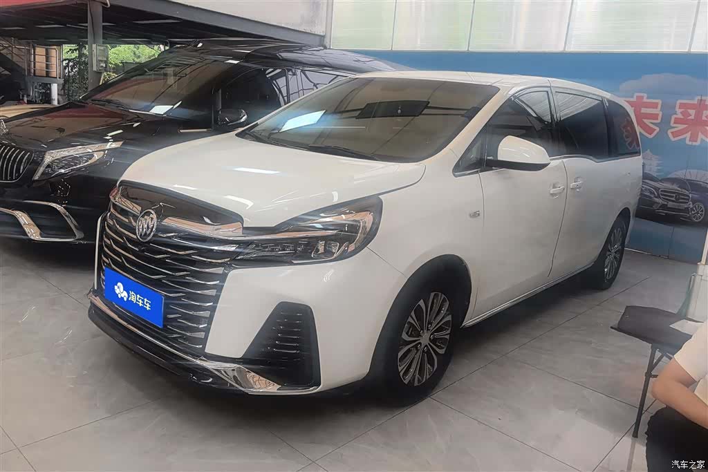 Buick GL8, 2022 1