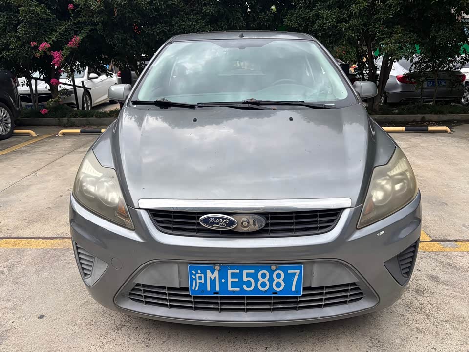 Ford Fox