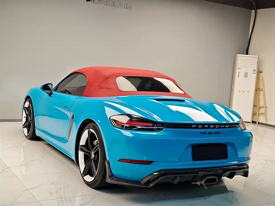 Porsche 718
