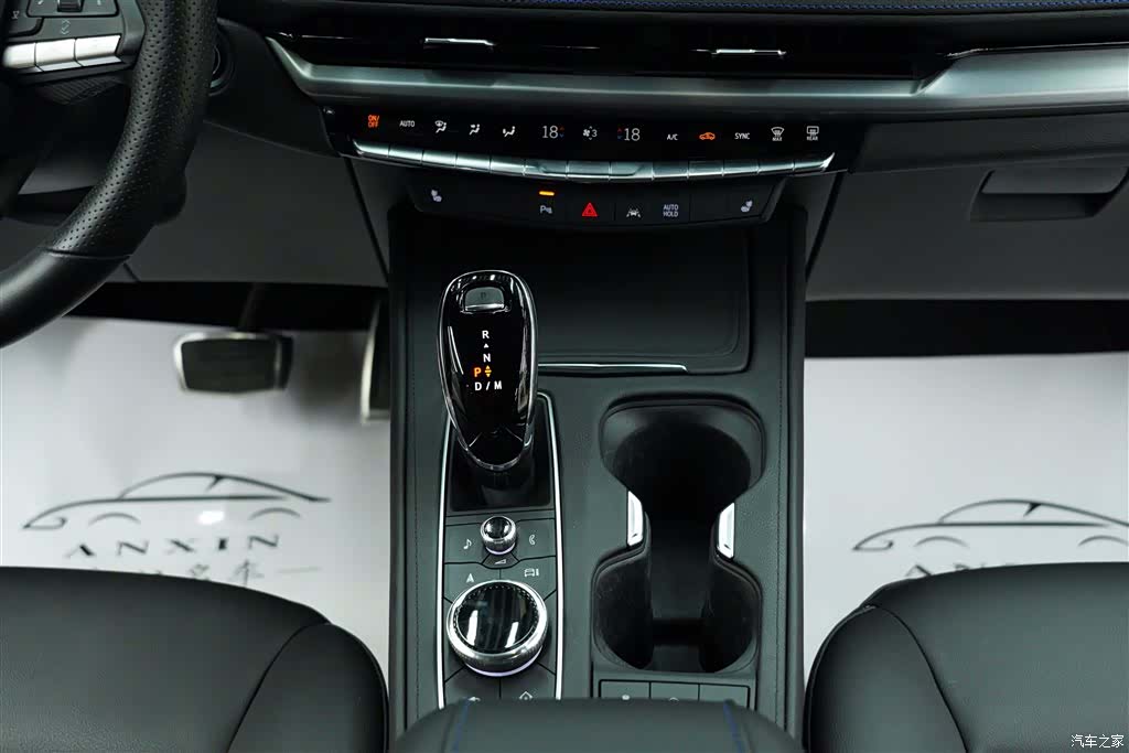Cadillac XT4, 2023 12
