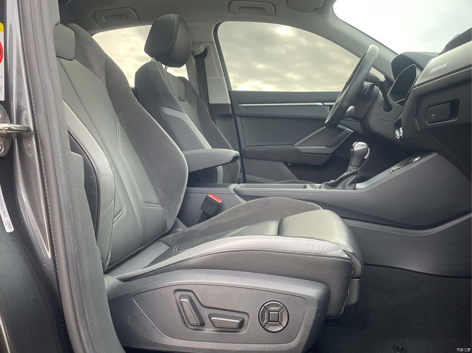 Audi Q3, 2021 15