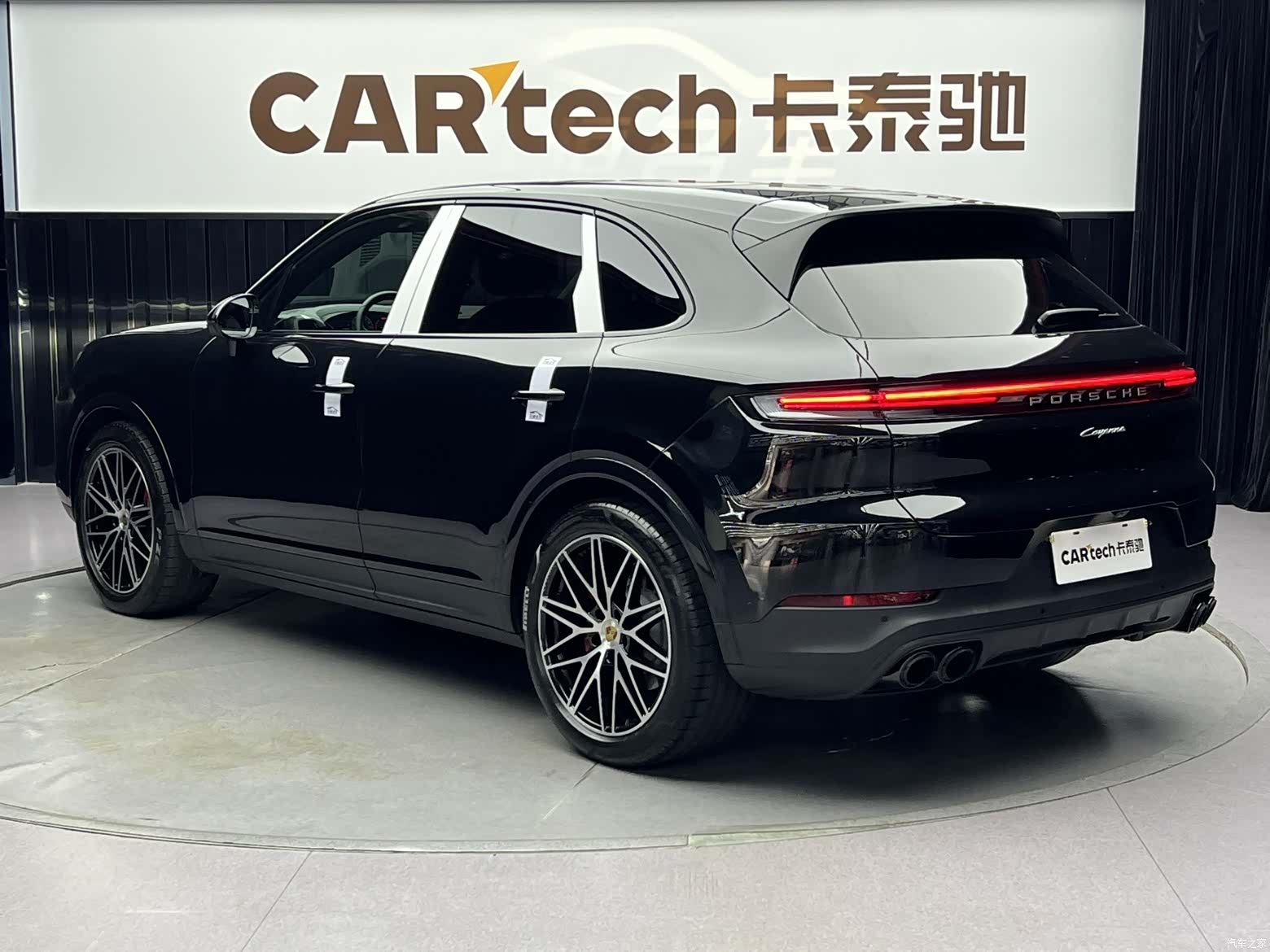 Porsche Cayenne, 2024 все фото