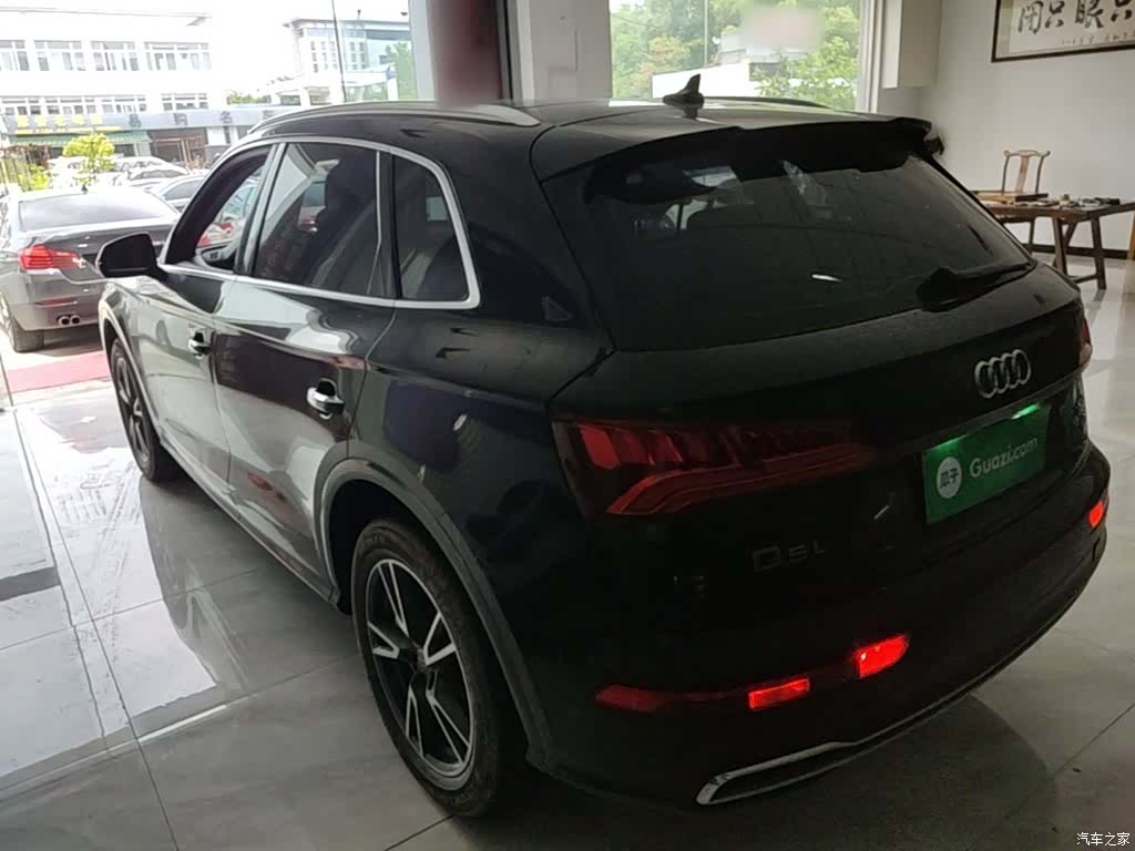 Audi Q5L, 2021 все фото