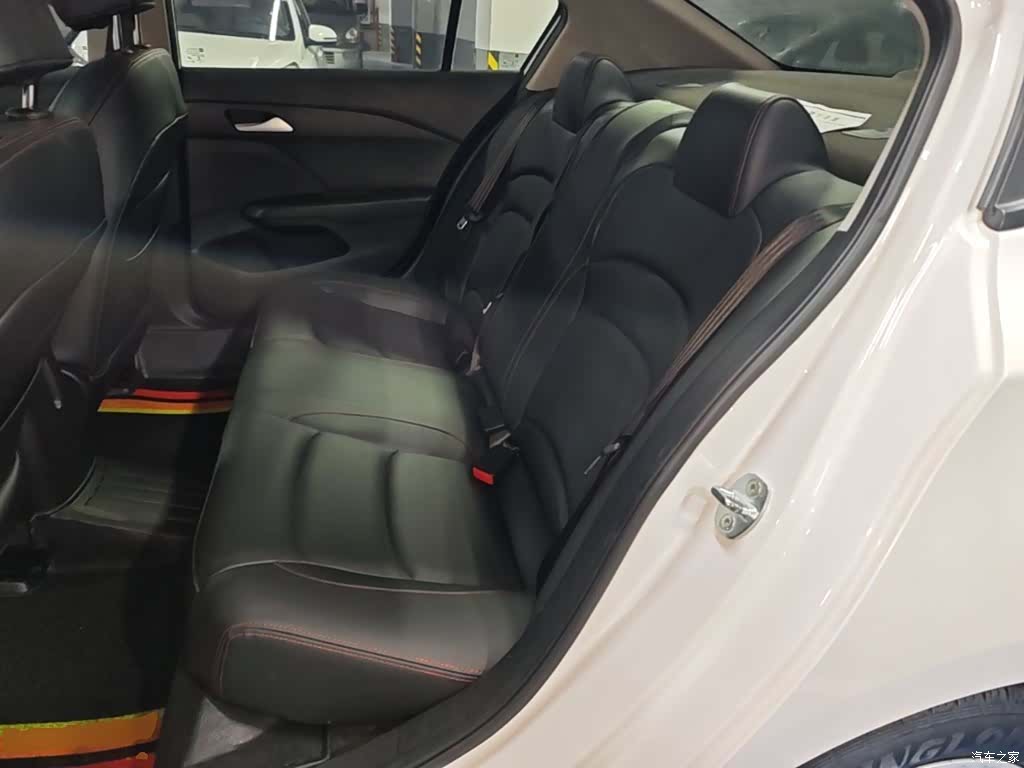Chevrolet 320, 2019 17