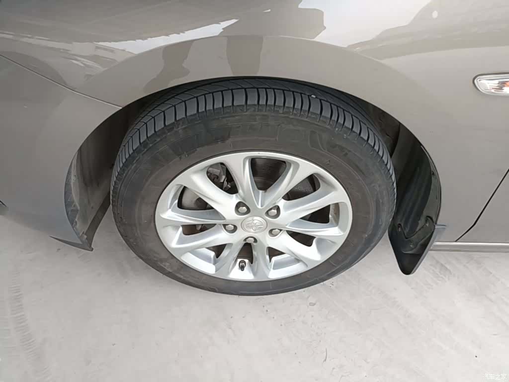 Buick GL6, 2018 23