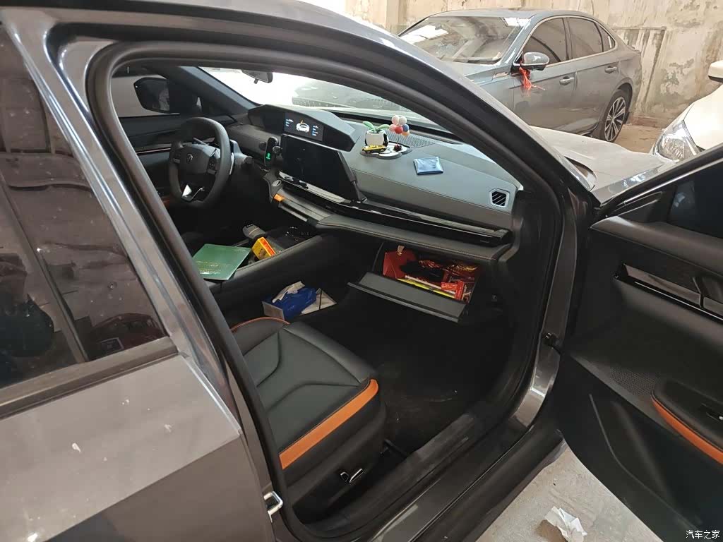 Changan UNI-V, 2023 20