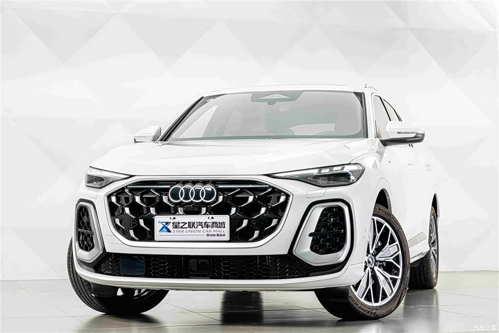 Audi Q5L, 2026 3