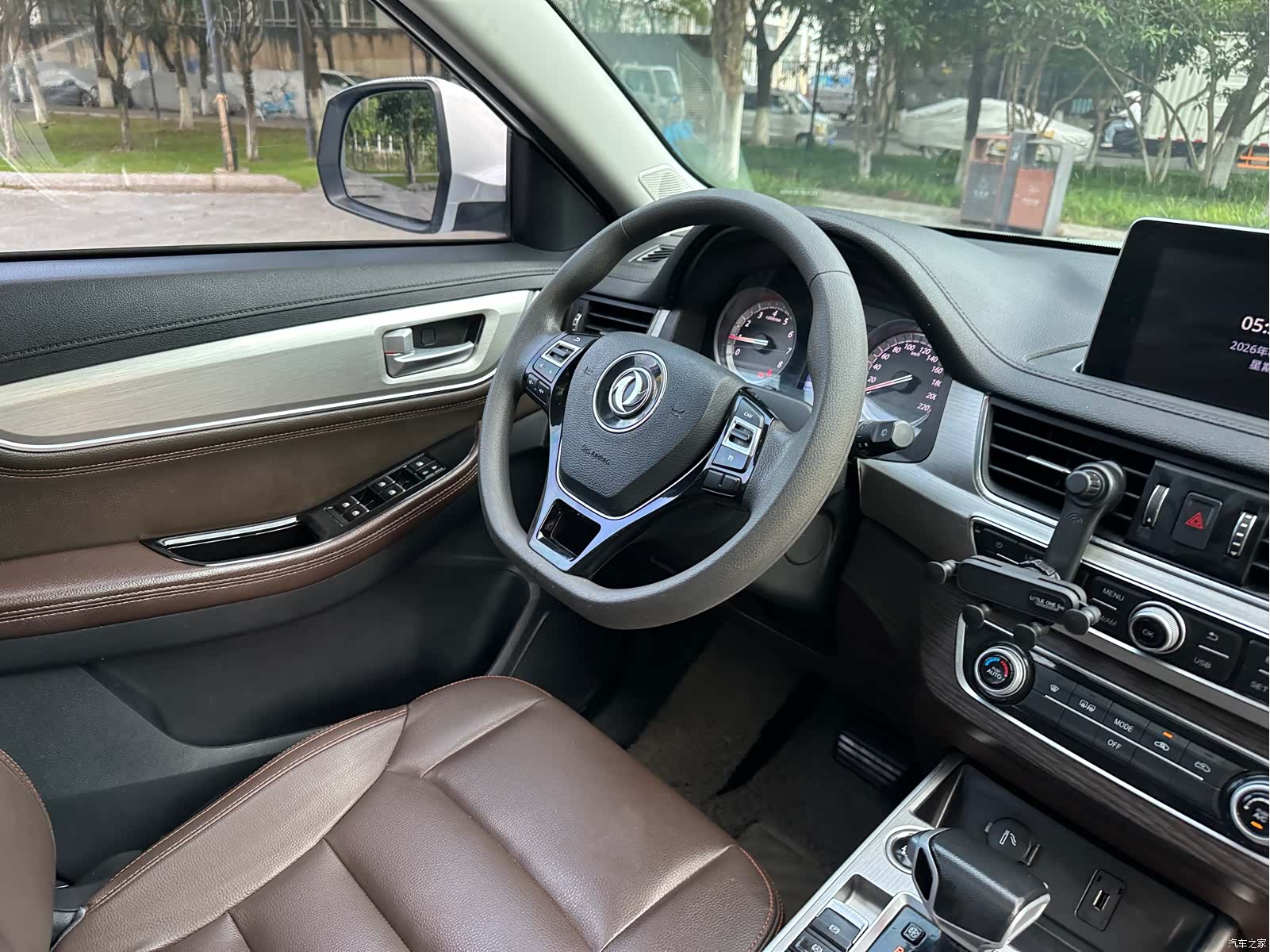 DongFeng X5, 2018 17