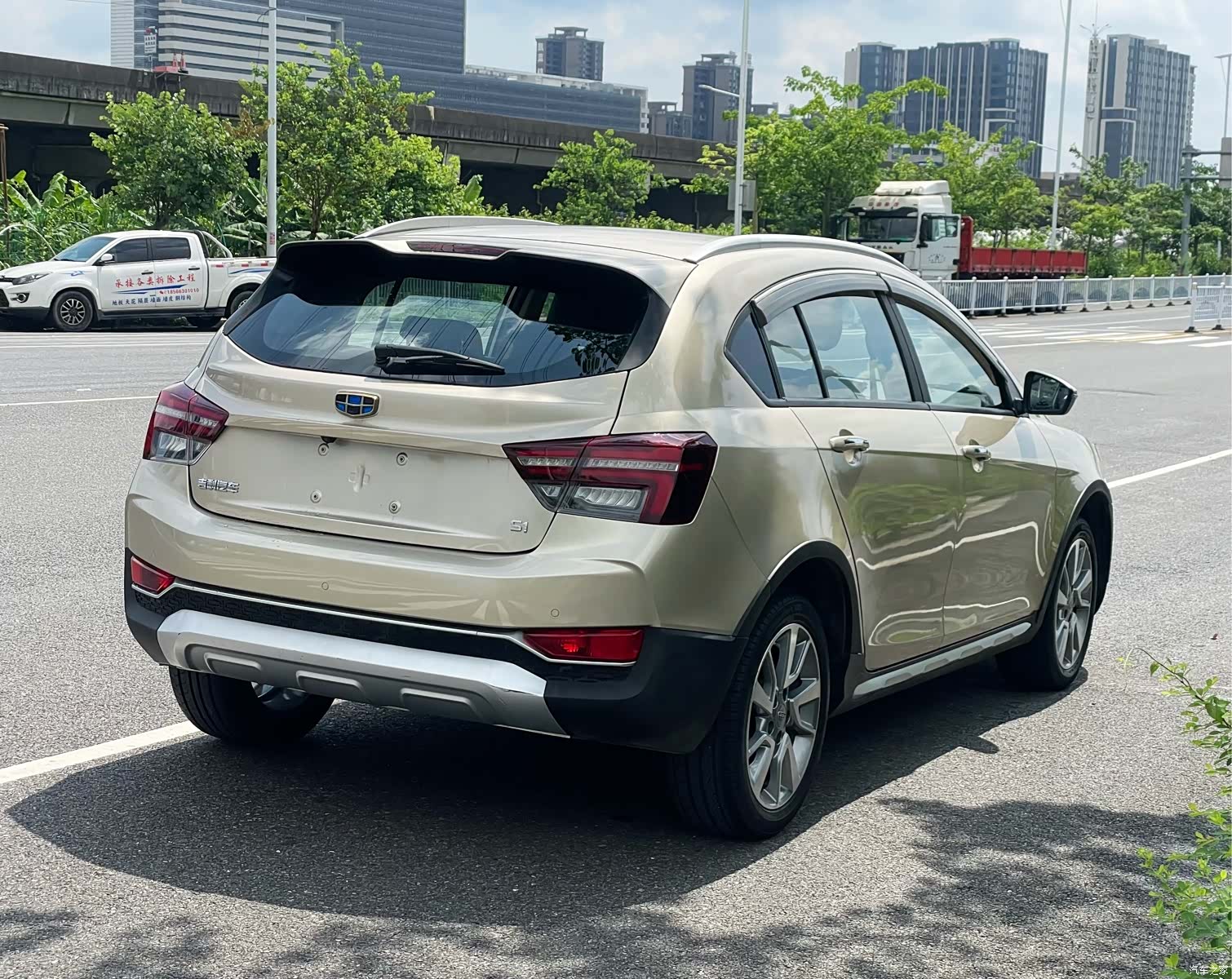 Geely S1, 2018 9