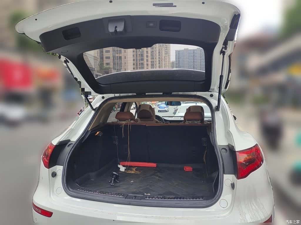 Zotye SR9, 2017 10