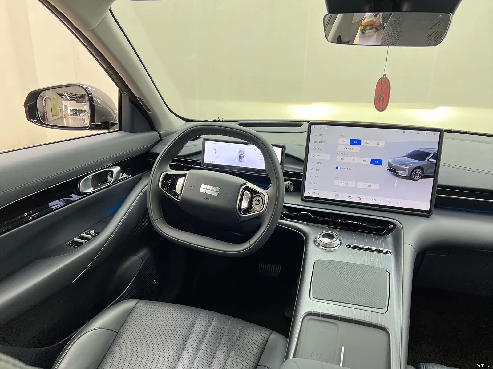 Geely Galaxy E5, 2024 21