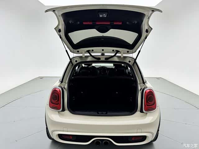 Mini Cooper, 2015 9