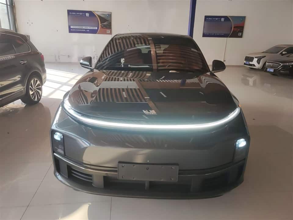 Li Auto Ideal L7