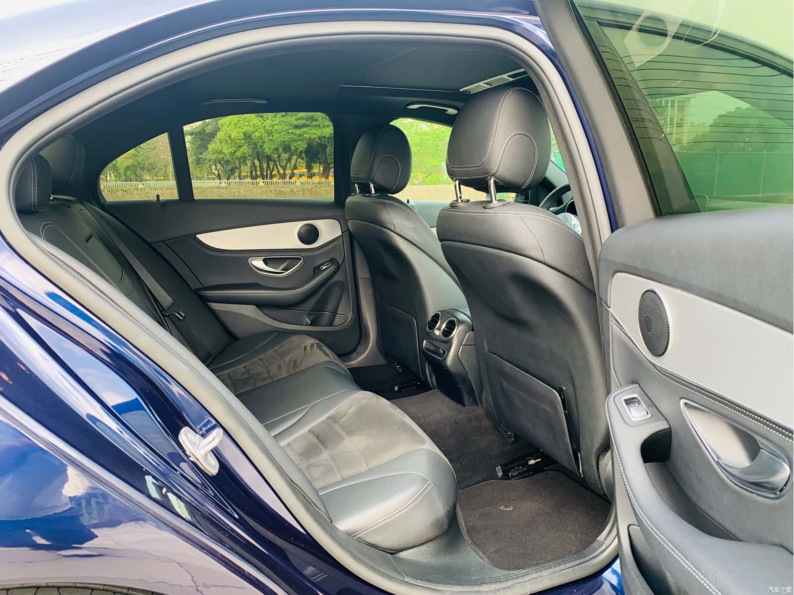 Mercedes-Benz C-Class, 2019 9