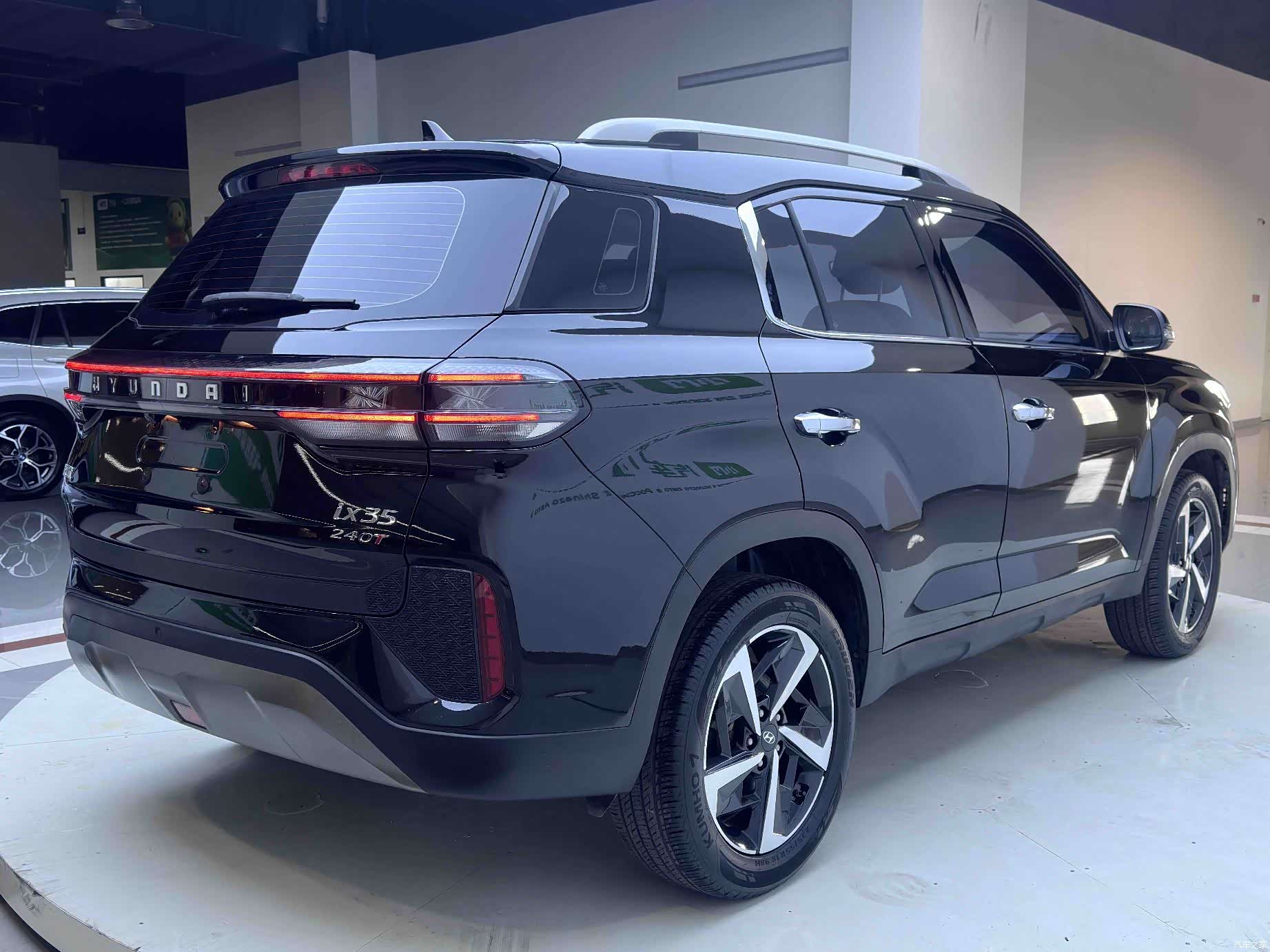 Hyundai ix35, 2023 4